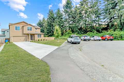 114Th Avenue, PUYALLUP, WA 98372