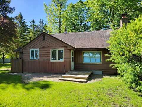 Shorewood, DETROIT LAKES, MN 56501