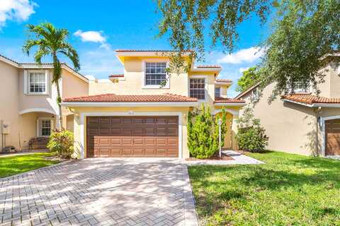 Crescent Creek, COCONUT CREEK, FL 33073