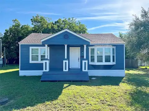 Avenue D, LEXINGTON, TX 78947