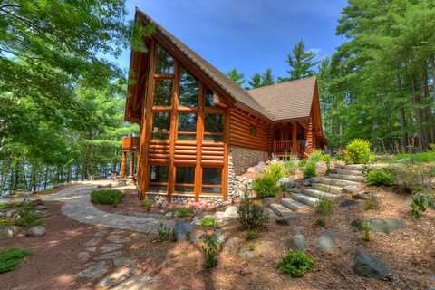 Mitchell Point, EAGLE RIVER, WI 54521