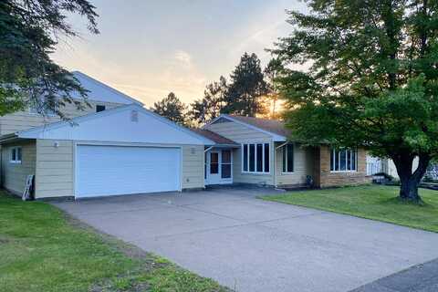 Knollwood, MOOSE LAKE, MN 55767