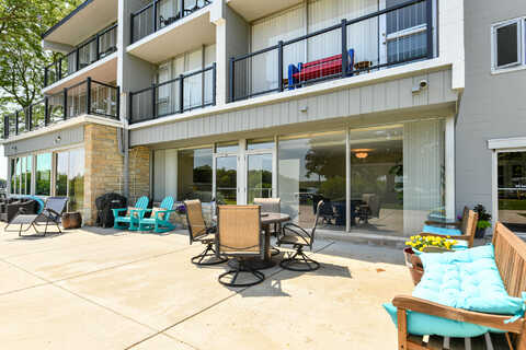 S Browns Lake Dr, Unit 41, Burlington, WI 53105