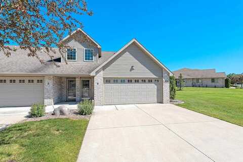 W Main Circle, Ashwaubenon, WI 54115