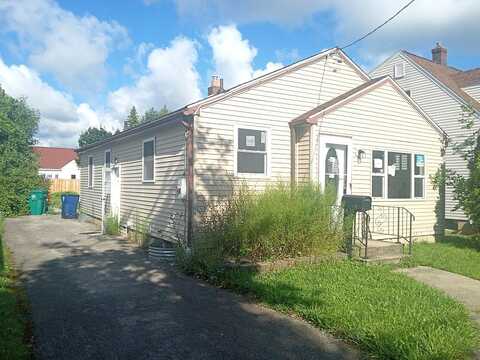 93Rd, NIAGARA FALLS, NY 14304