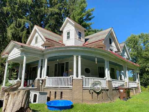 Mullens, SLINGERLANDS, NY 12159