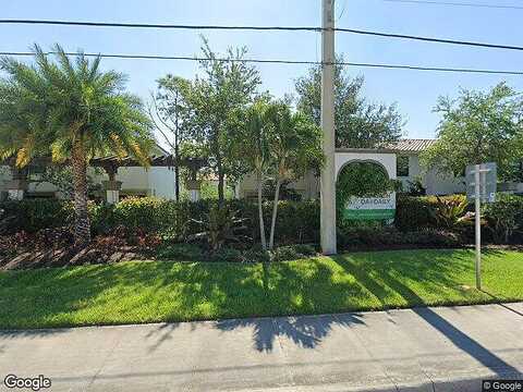 Genove, RIVIERA BEACH, FL 33410