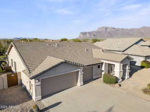 7114 E Hacienda La Colorada Drive, Gold Canyon, AZ 85118