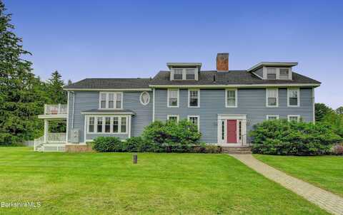 1 Devon Rd, Stockbridge, MA 01262