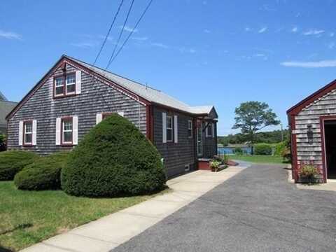 11 Emerson Avenue, Bourne, MA 02532