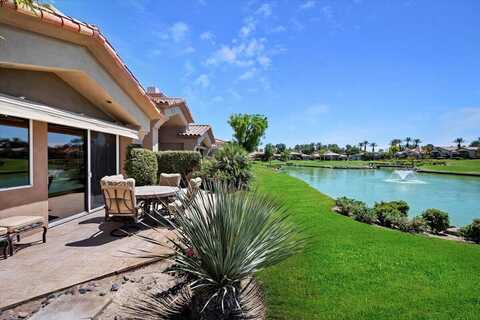 835 Box Canyon Trail, Palm Desert, CA 92211