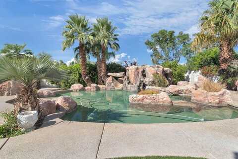 8 Macbeth Court, Rancho Mirage, CA 92270