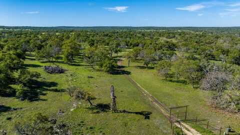 257 Dally Rd, Fredericksburg, TX 78624