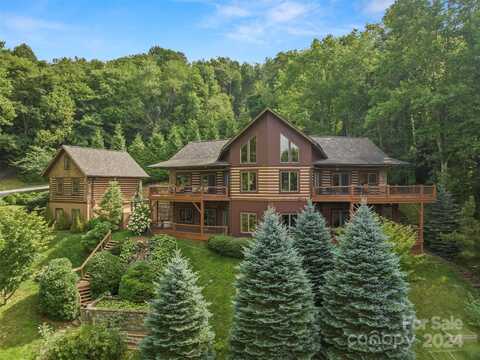 1168 Presidential Drive, Waynesville, NC 28786