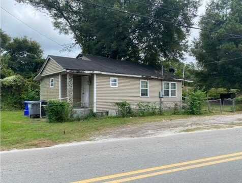 2213 Crosby Avenue, North Charleston, SC 29405