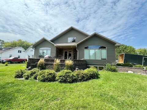 805 4th Street, Lake View, IA 51450