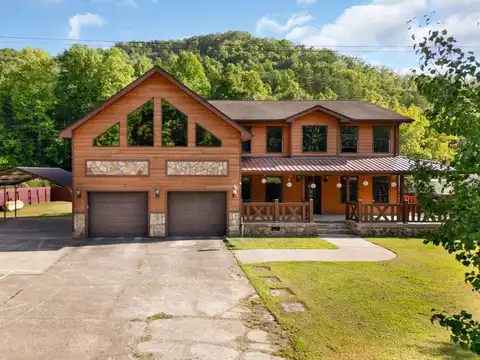 6488 Lotts Creek Road, Hazard, KY 41701