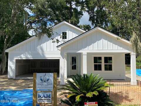 121 Bonaire Circle S, Beaufort, SC 29906