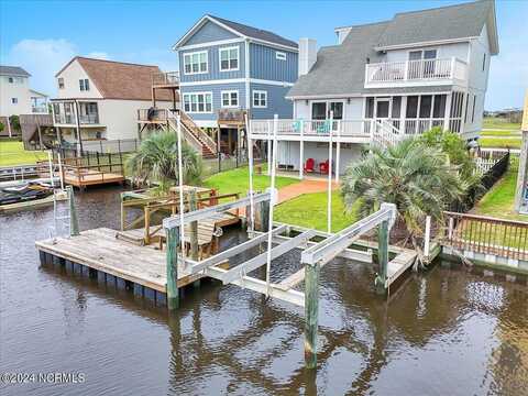 134 Greensboro Street, Holden Beach, NC 28462