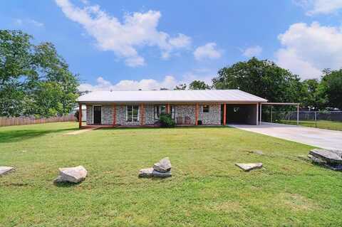 206 Avenue O, Johnson City, TX 78636