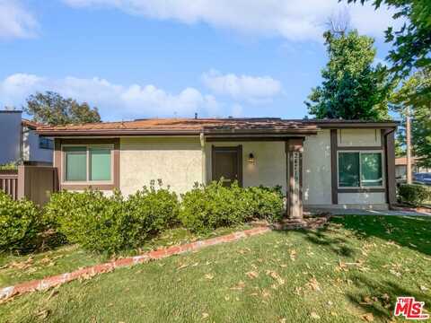 24719 Masters Cup Way, Valencia, CA 91355