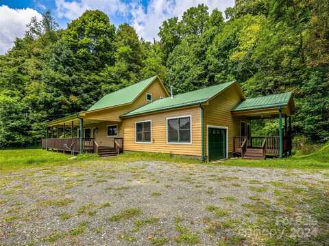 600 Charisma Drive, Marshall, NC 28753