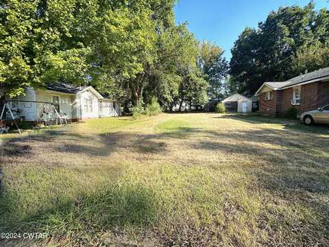 411 Greenwood Avenue, Jackson, TN 38301