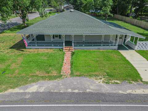 457 Bruce Avenue, DeFuniak Springs, FL 32435