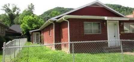 42 Cornelia Avenue, Whitesburg, KY 41858