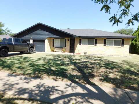 6052 NW Sunset Dr, Guymon, OK 73942