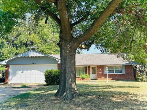 1014 Ramona Dr, Enid, OK 73703