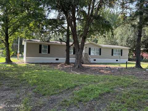 8227 Town Creek Road, Elm City, NC 27822