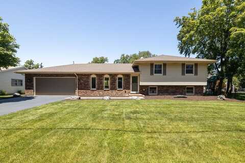 130 E. Traube Avenue, Westmont, IL 60559