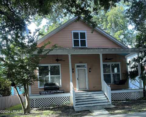 1003 10th Street, Port Royal, SC 29935