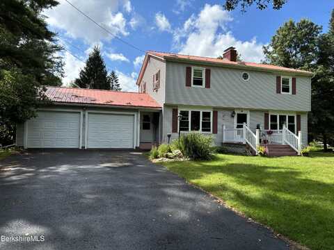 1435 River Rd, Clarksburg, MA 01247