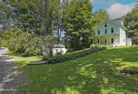 3 Van Schaack Rd, West Stockbridge, MA 01266