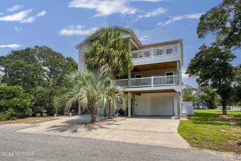 101 SE 72nd Street, Oak Island, NC 28465