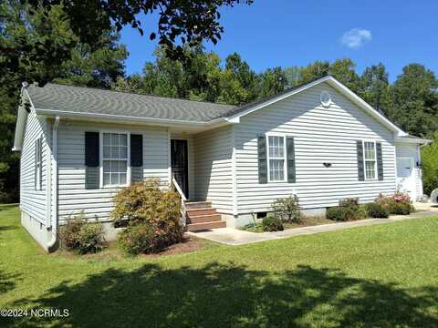 707 Blue Jean Road, Whiteville, NC 28472