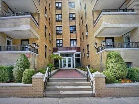 150 West End Avenue, Brooklyn, NY 11235