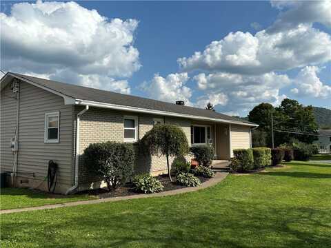 4 Crestwood Drive, Delhi, NY 13753