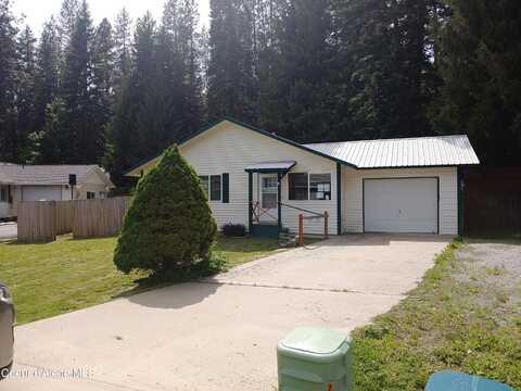 66 Merritt St, Priest River, ID 83856