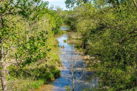 14 Vintners Way, Fredericksburg, TX 78624