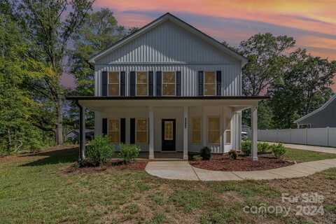 2220 University Drive, Lancaster, SC 29720