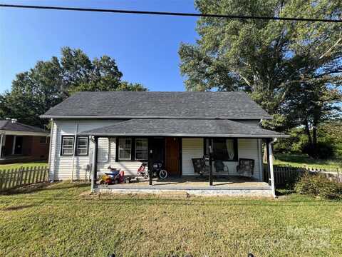 706 S Mountain Street, Cherryville, NC 28021