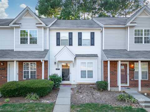 6427 Saint Bernard Way, Charlotte, NC 28269