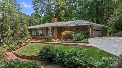 441 Forest Heights Drive, Marion, NC 28752