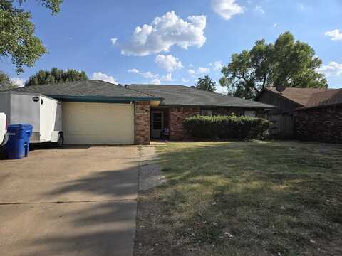 5505 Fountainhead, Enid, OK 73703