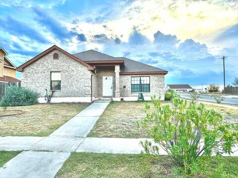 2041 FOX BOROUGH DRIVE, Eagle Pass, TX 78852