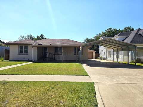 1002 S Main Street, Wheeler, TX 79096