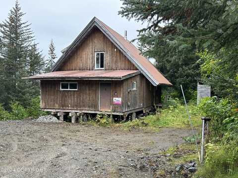 1990 Lund Road, Seldovia, AK 99663